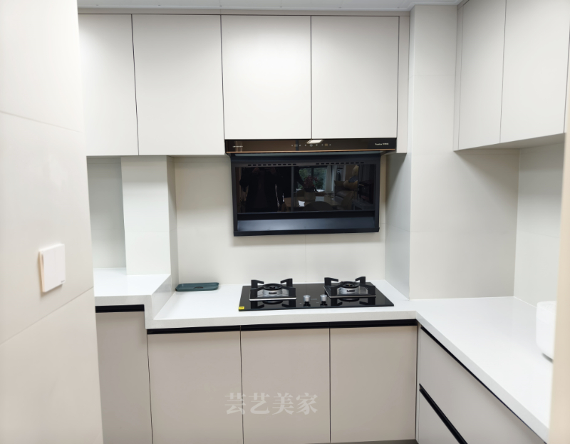 佳樂·悠南山98平米現(xiàn)代風(fēng)格裝修案例